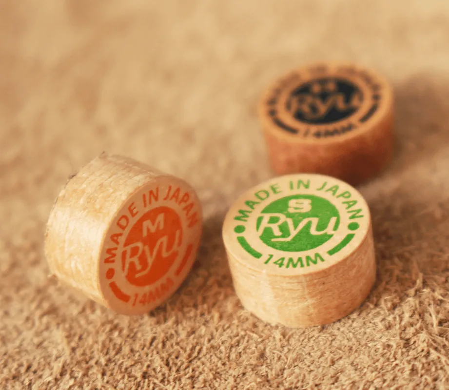 Ryu Tips H, M and S cue tips on cloth