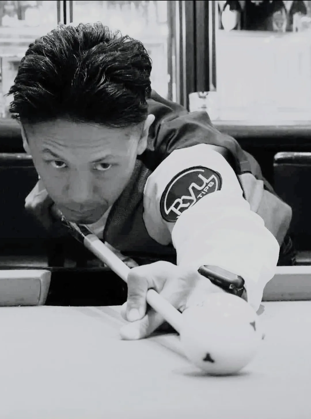 Wataru Matsuda playing billiards